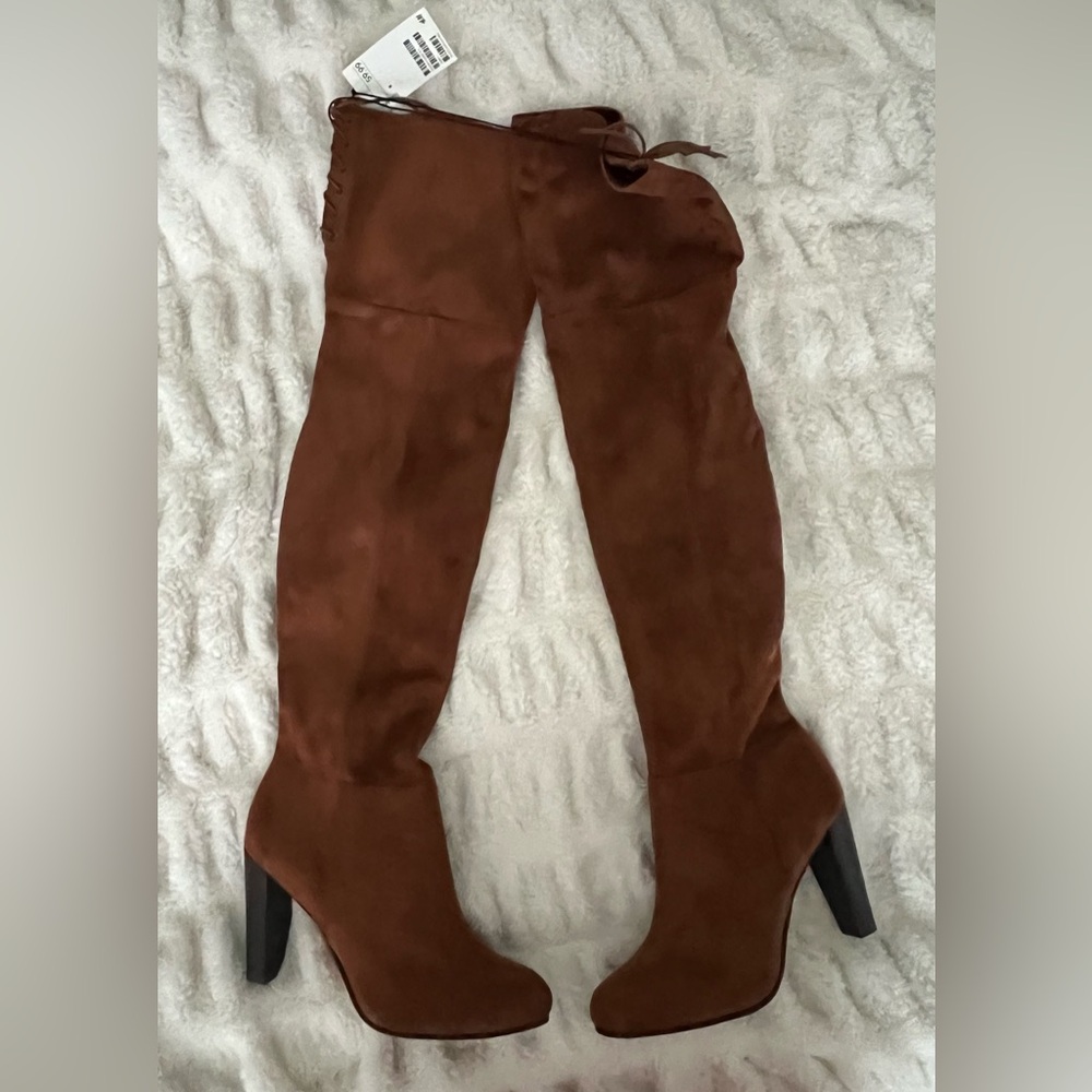 Thigh high boots size 8 from H&M  NWT brown/chestnut color faux suede